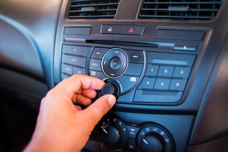 My Car Radio Keep Cutting Out Here's the Quick Fix