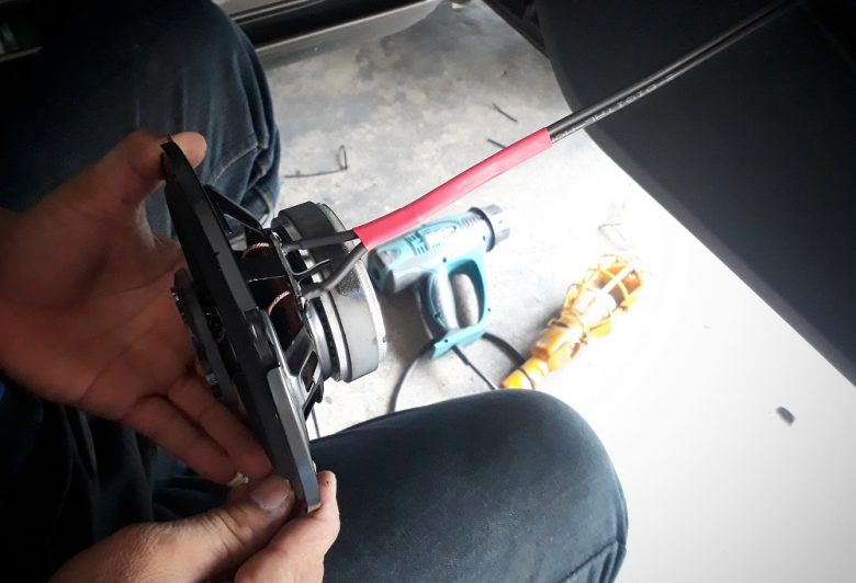 How to Wire Tweeters to Coaxial Speakers Howstereo