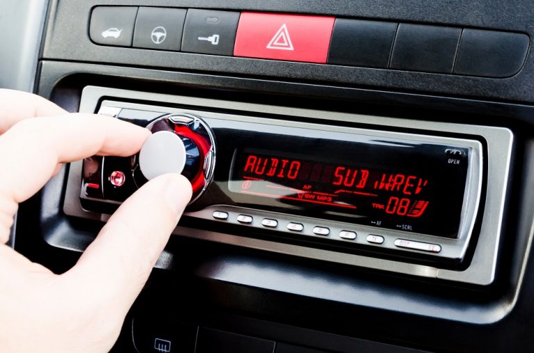 6 Steps To Connect a Subwoofer To Your Car Stereo Without Amp